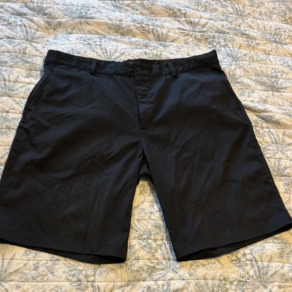 Nike Men's Golf  Black Performance Shorts - Picture 3 of 10